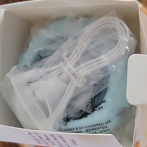 Mini Fan Scentsy Desk Diffuser – Sky Blue - Picture 4 of 4